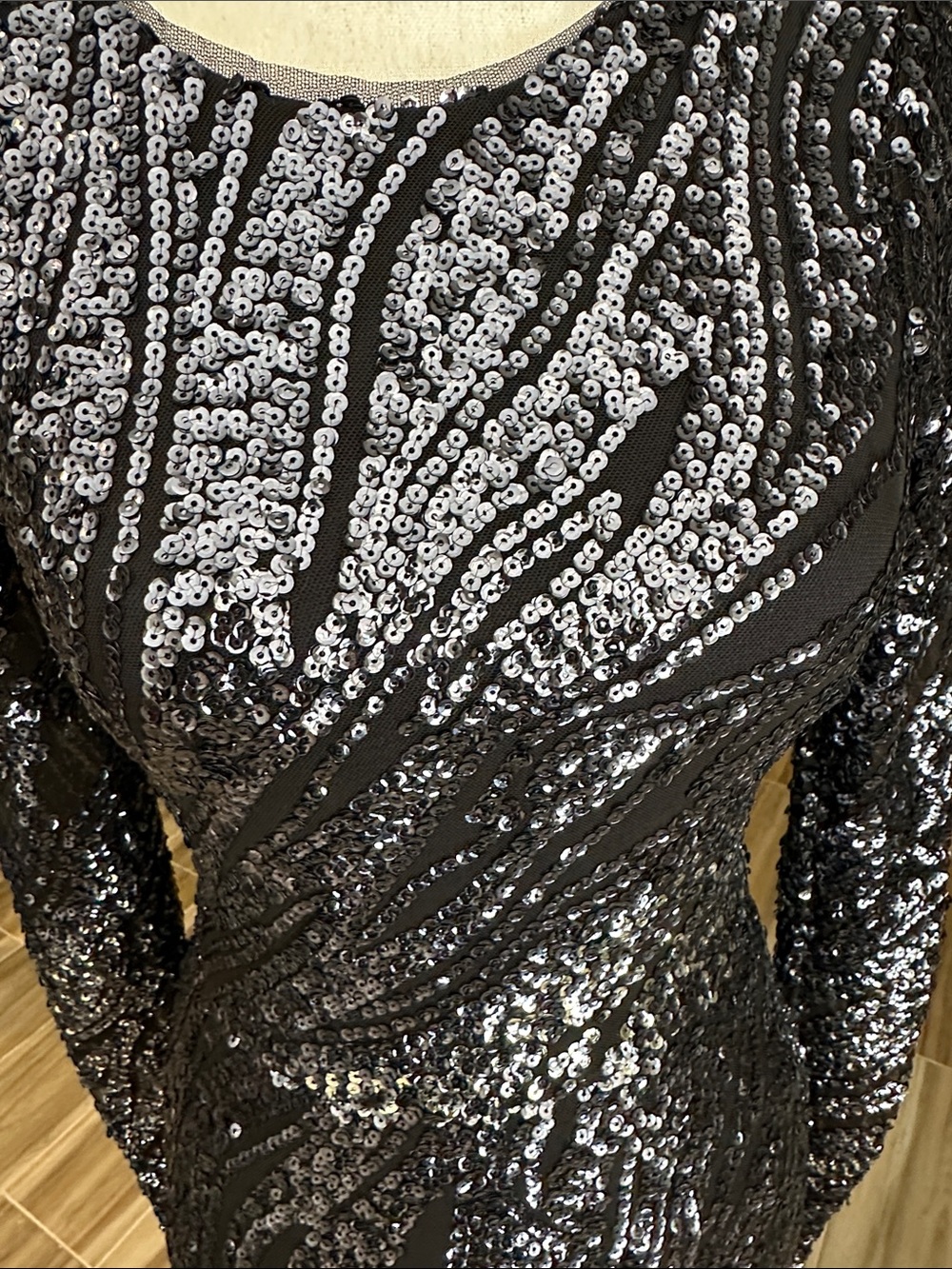 Betsy & Adam Black and Silver Sequin Long-Sleeve Evening Gown - Picture 2 of 4